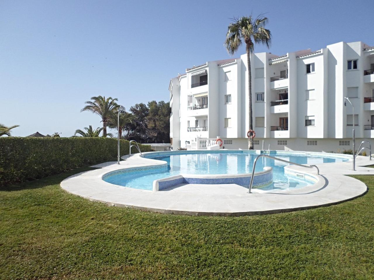 Palmeras 9 Menyber Nerja Zewnętrze zdjęcie